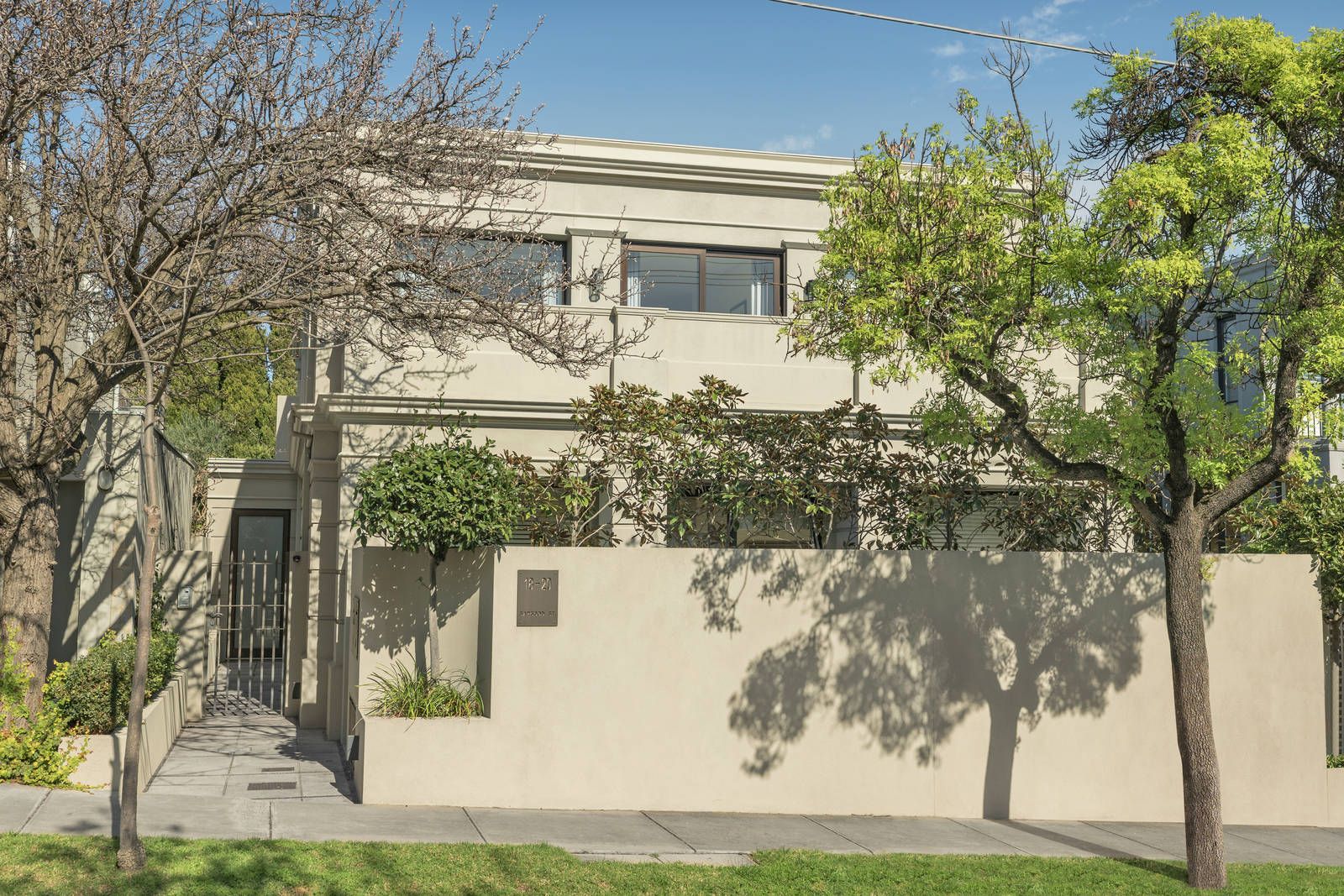 2/18-20 Sargood Street, Toorak VIC 3142, Image 0