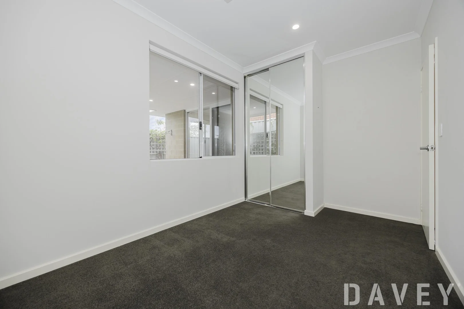 Additional image 11 of 5C Ornum Place, Innaloo WA 6018