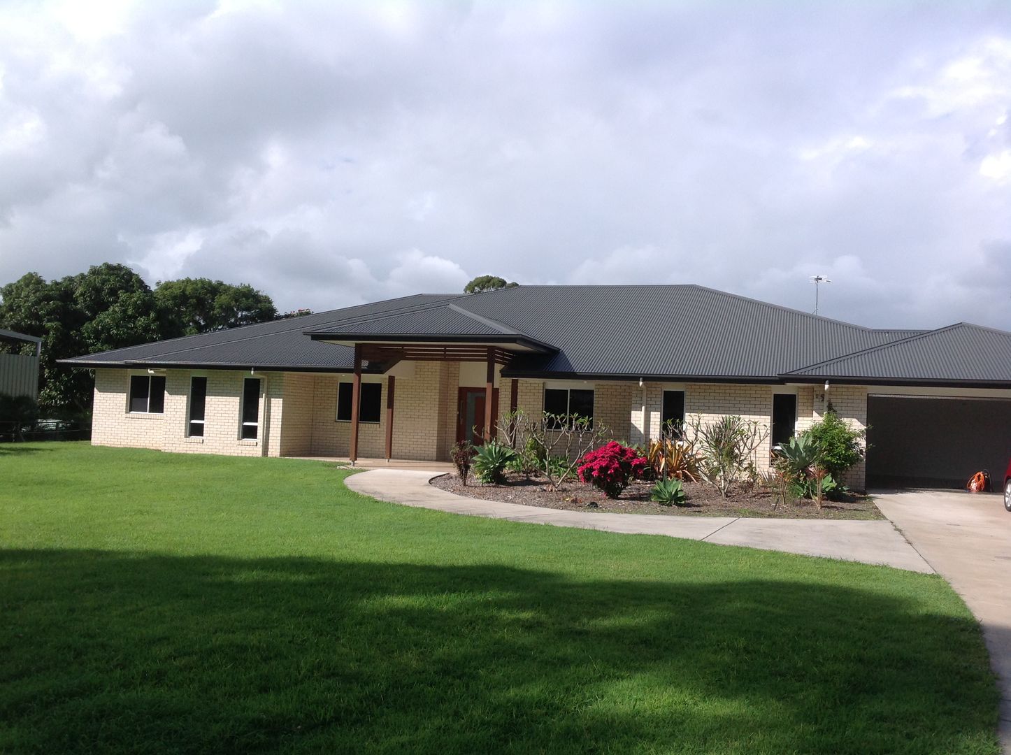 51 Sawmill Road, Dundowran Beach Property History & Address Research