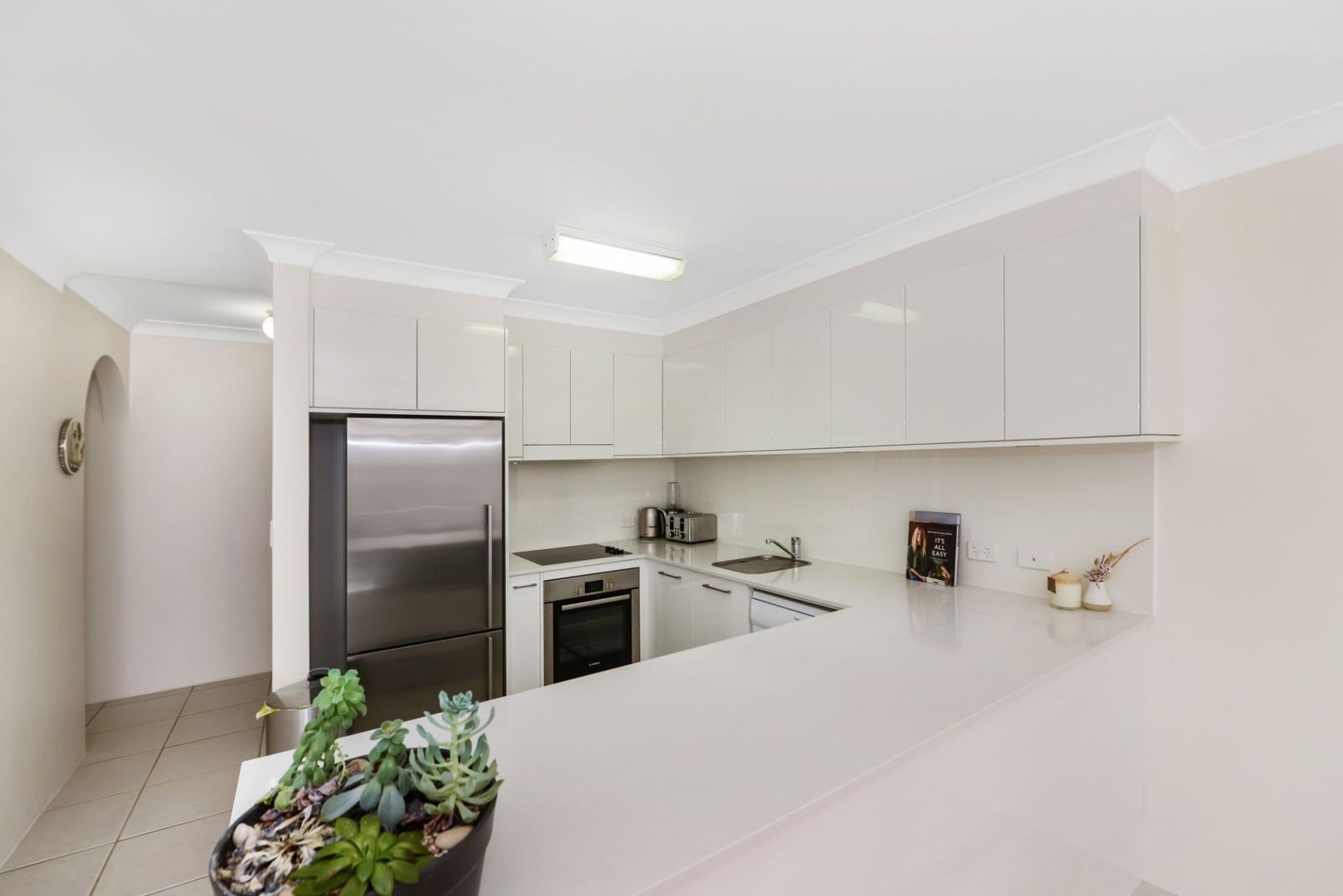 2/57 Avoca Drive, Avoca Beach NSW 2251, Image 2