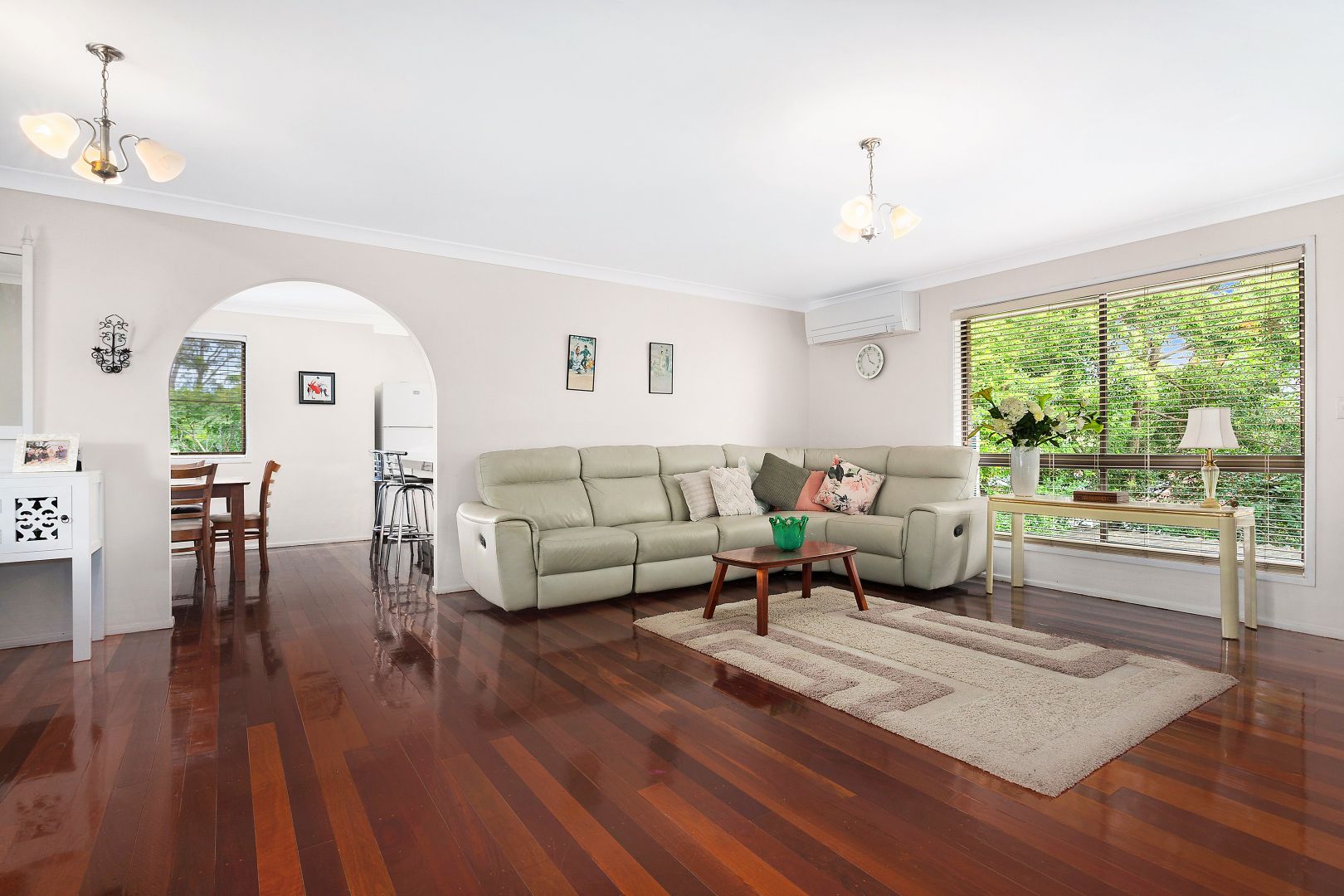 9 Orr Court, Everton Hills QLD 4053, Image 2