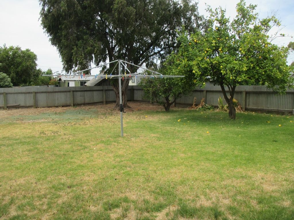 6 Peart Crescent, Murray Bridge SA 5253, Image 2