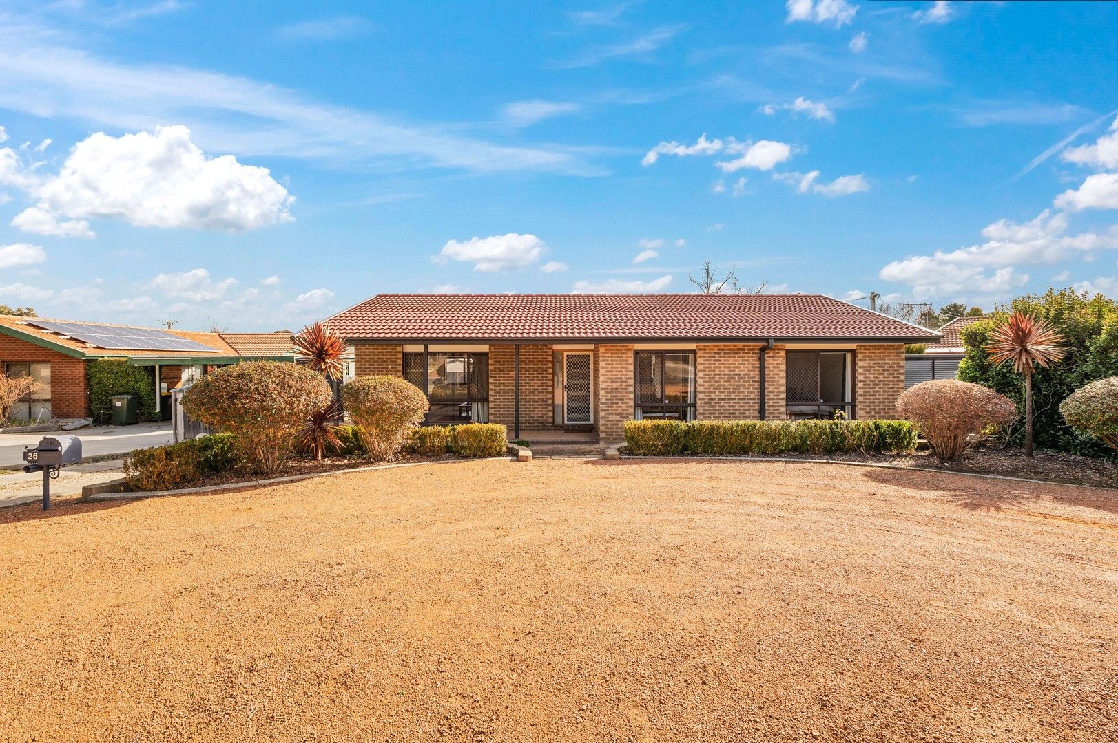 3 bedrooms House in 26 Glencross Street CHISHOLM ACT, 2905