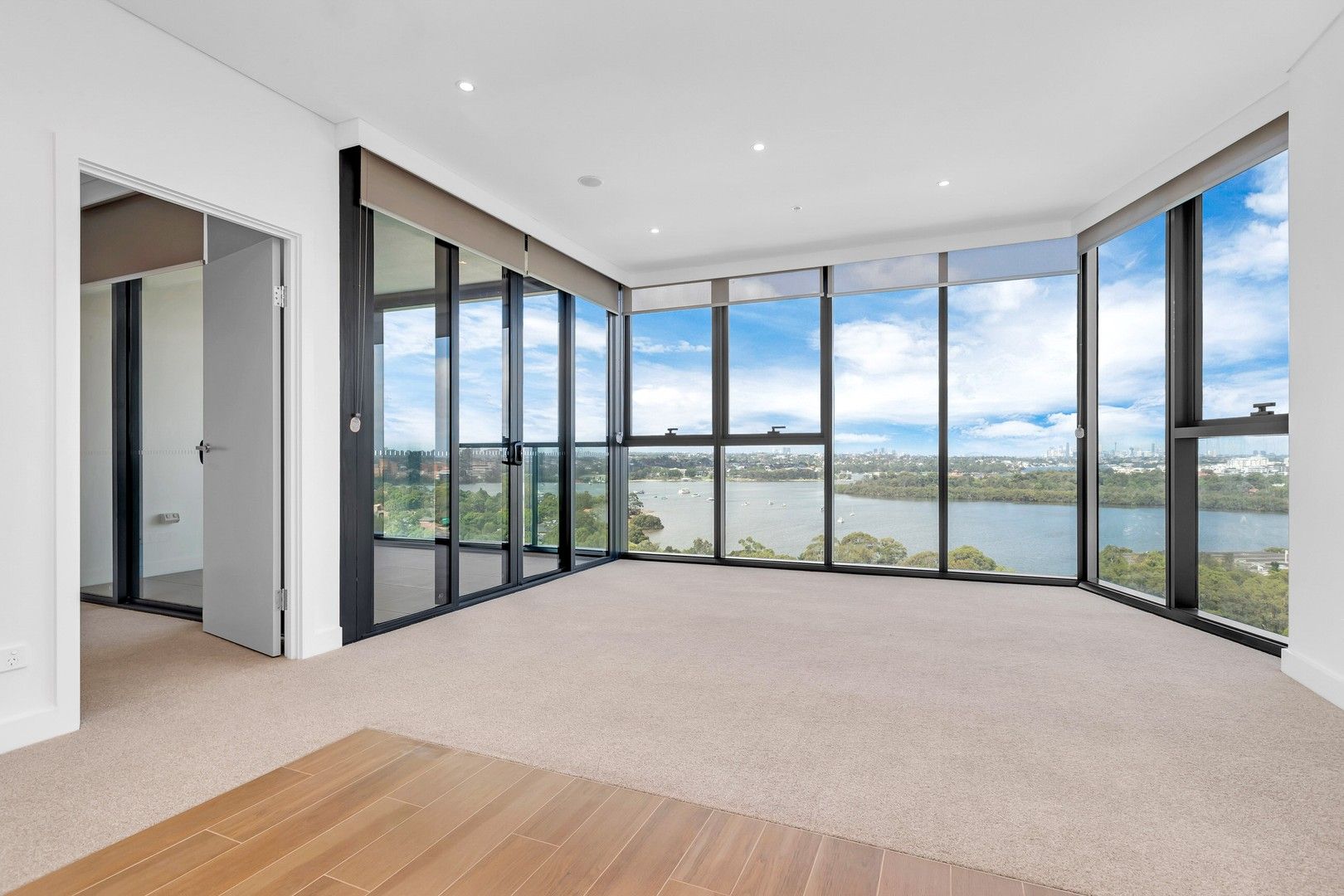 2 bedrooms Apartment / Unit / Flat in Level 12/8 Walker St RHODES NSW, 2138