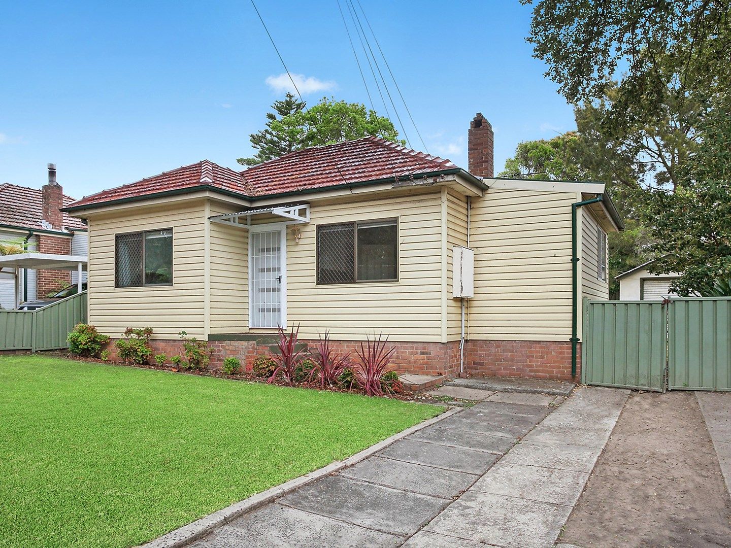 263 Taren Point Road, Caringbah NSW 2229, Image 0