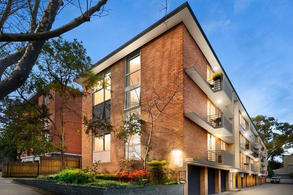 2 bedrooms Apartment / Unit / Flat in 3/22 Rockley Road SOUTH YARRA VIC, 3141