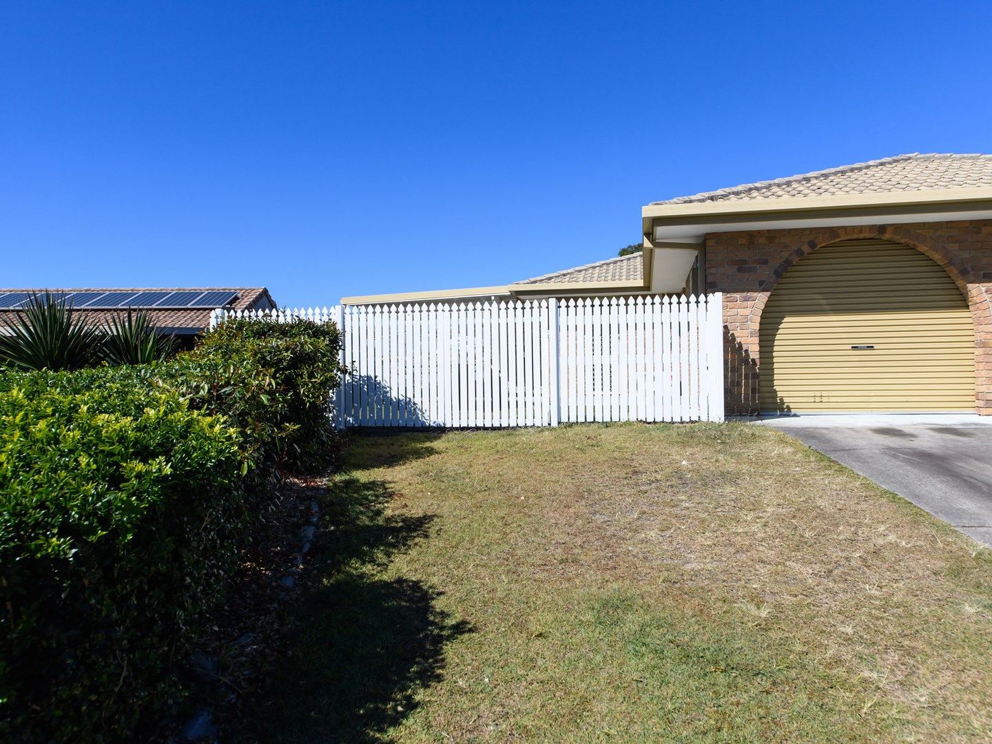 2/6 Fonda Pl, Oxenford QLD 4210, Image 0