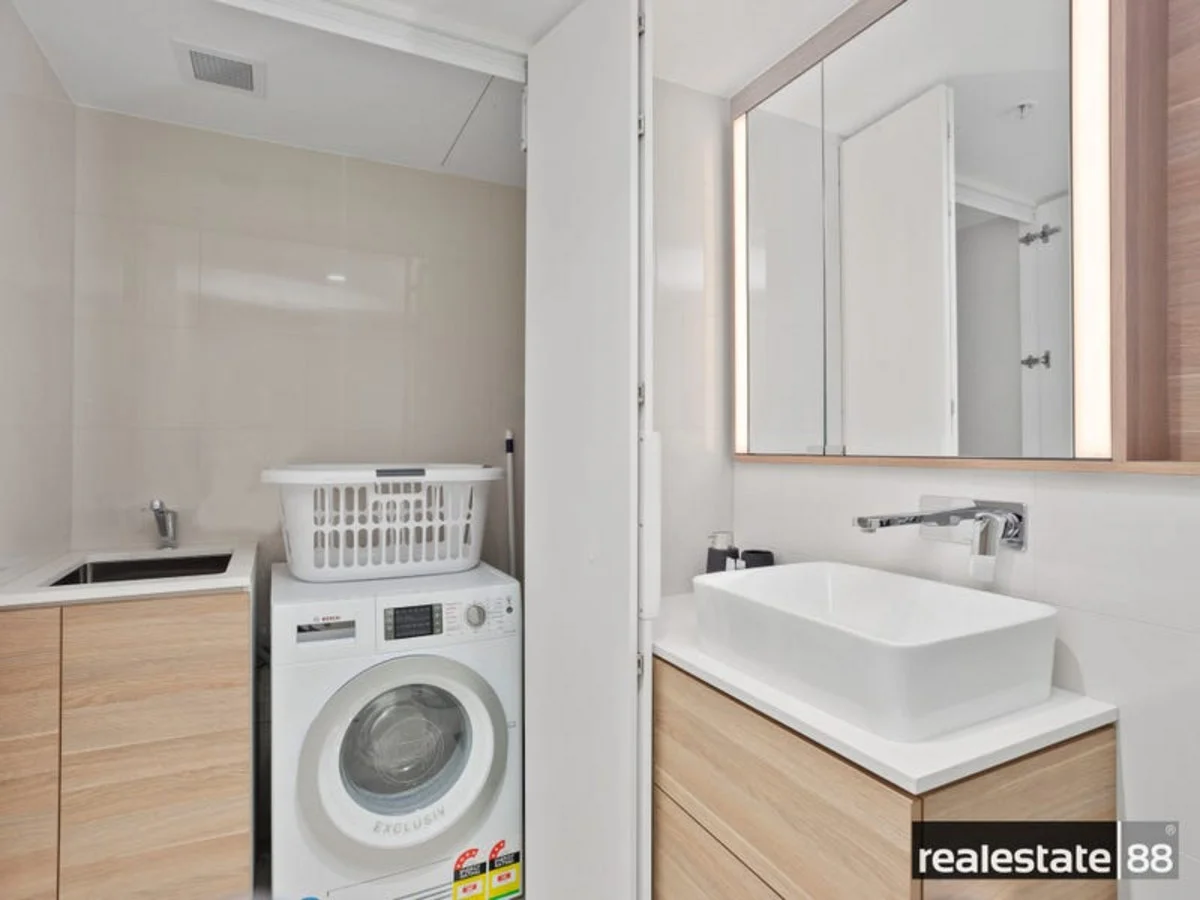 Additional image 18 of 2203/11 Barrack Square, Perth WA 6000