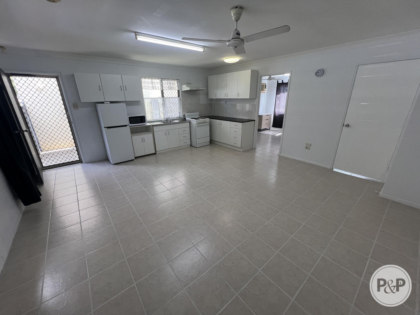 1/350-358 Sturt Street, Townsville City QLD 4810, Image 1