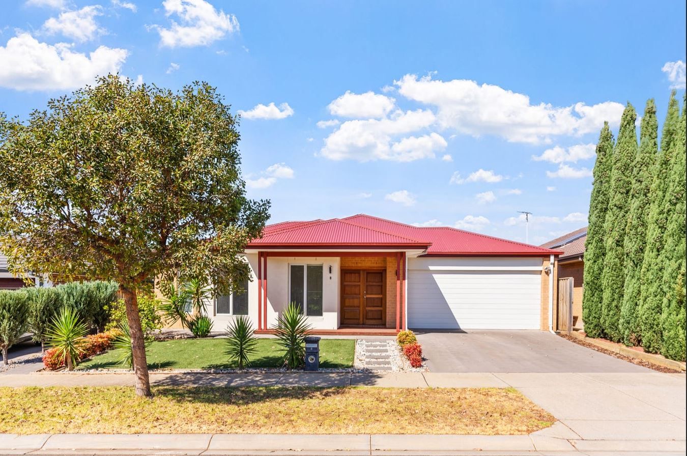 8 Erne Mews, Weir Views VIC 3338, Image 0