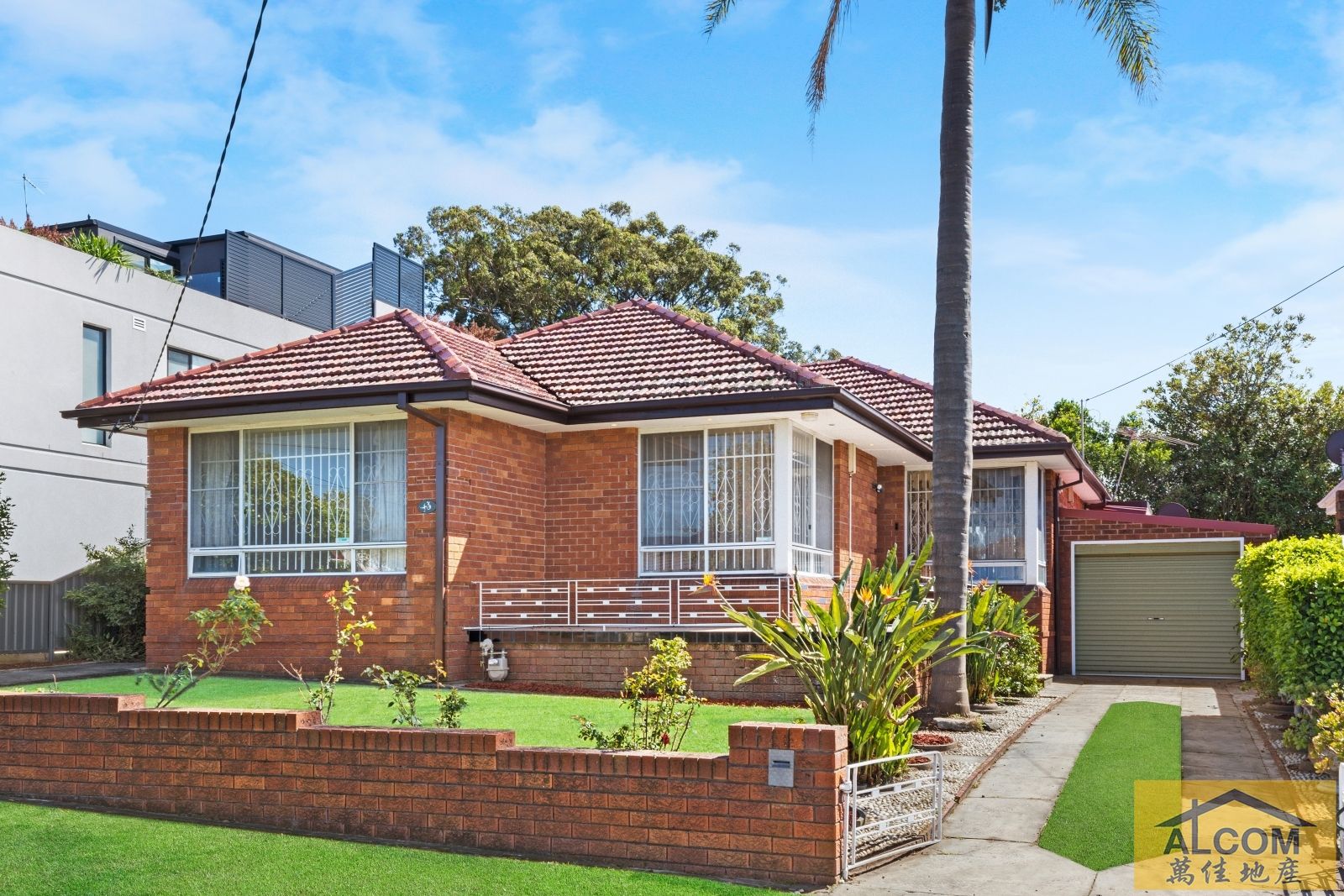 3 bedrooms House in 13 Annette Avenue KOGARAH NSW, 2217