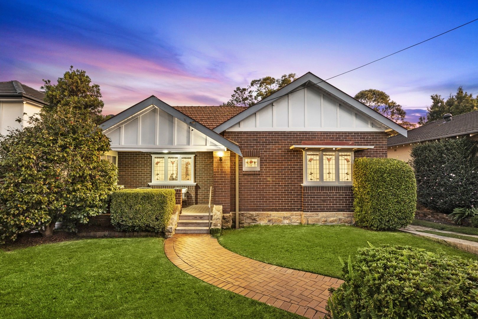 3 bedrooms House in 6 Narani Crescent NORTHBRIDGE NSW, 2063
