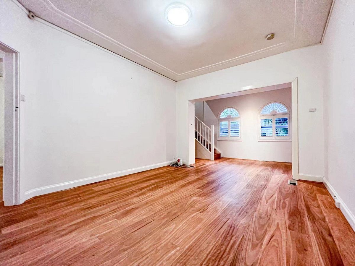 3 bedrooms House in 515 Blaxland Road DENISTONE EAST NSW, 2112