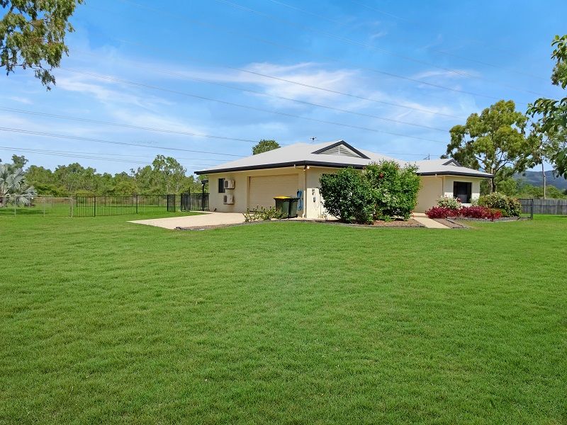 4 bedrooms House in 64 Tennessee Way KELSO QLD, 4815