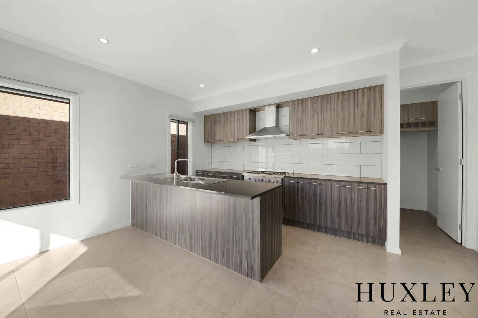 Additional image 3 of 16 Reservoir Road, Fraser Rise VIC 3336