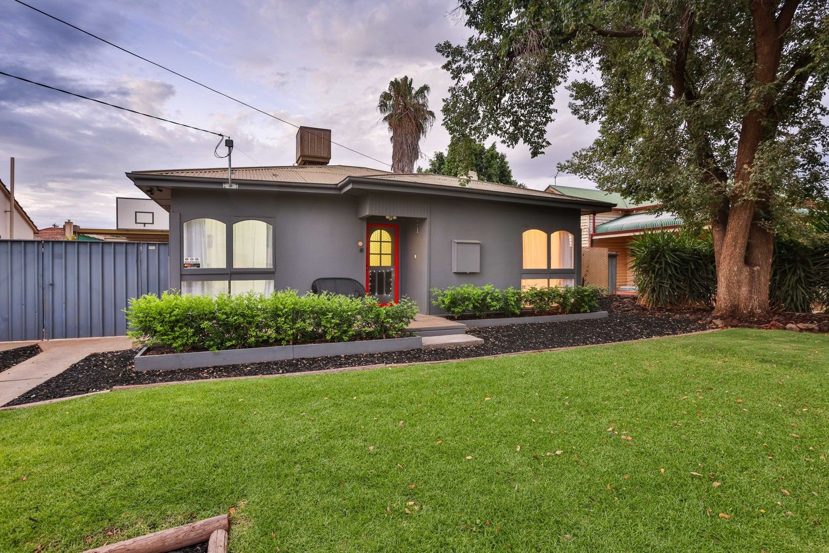 3 bedrooms House in 21 Floral Avenue East MILDURA VIC, 3500