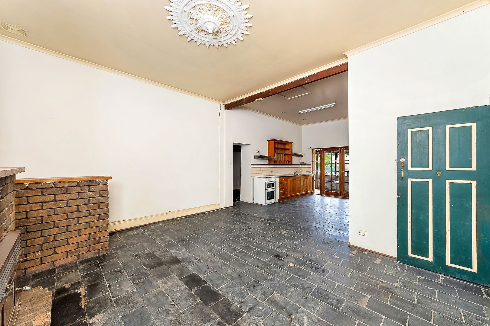 Sold 6 Rocky Gully Road, Murray Bridge SA 5253 on 25 Mar 2024