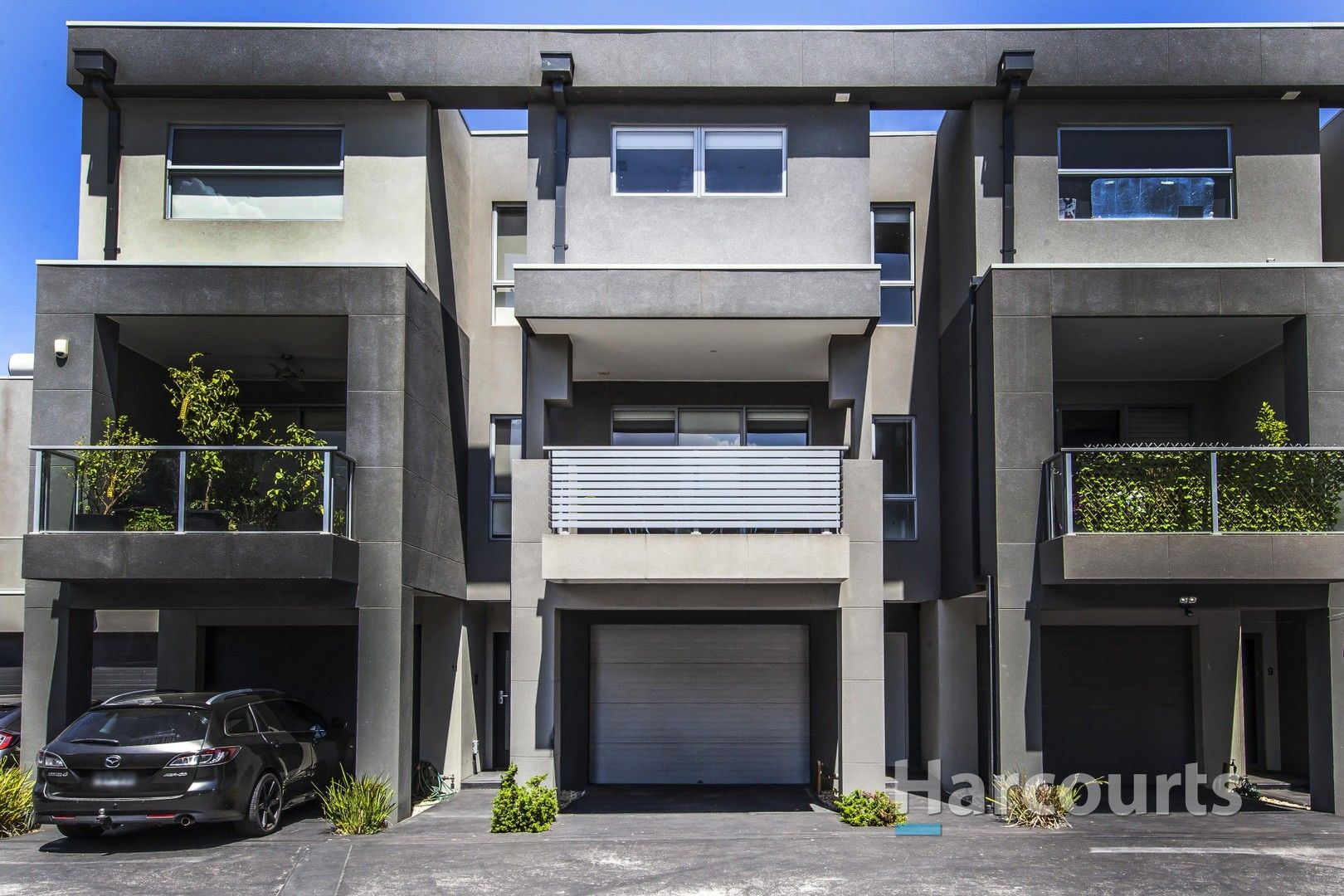 3 bedrooms Townhouse in 10/13 Greville Street CAROLINE SPRINGS VIC, 3023