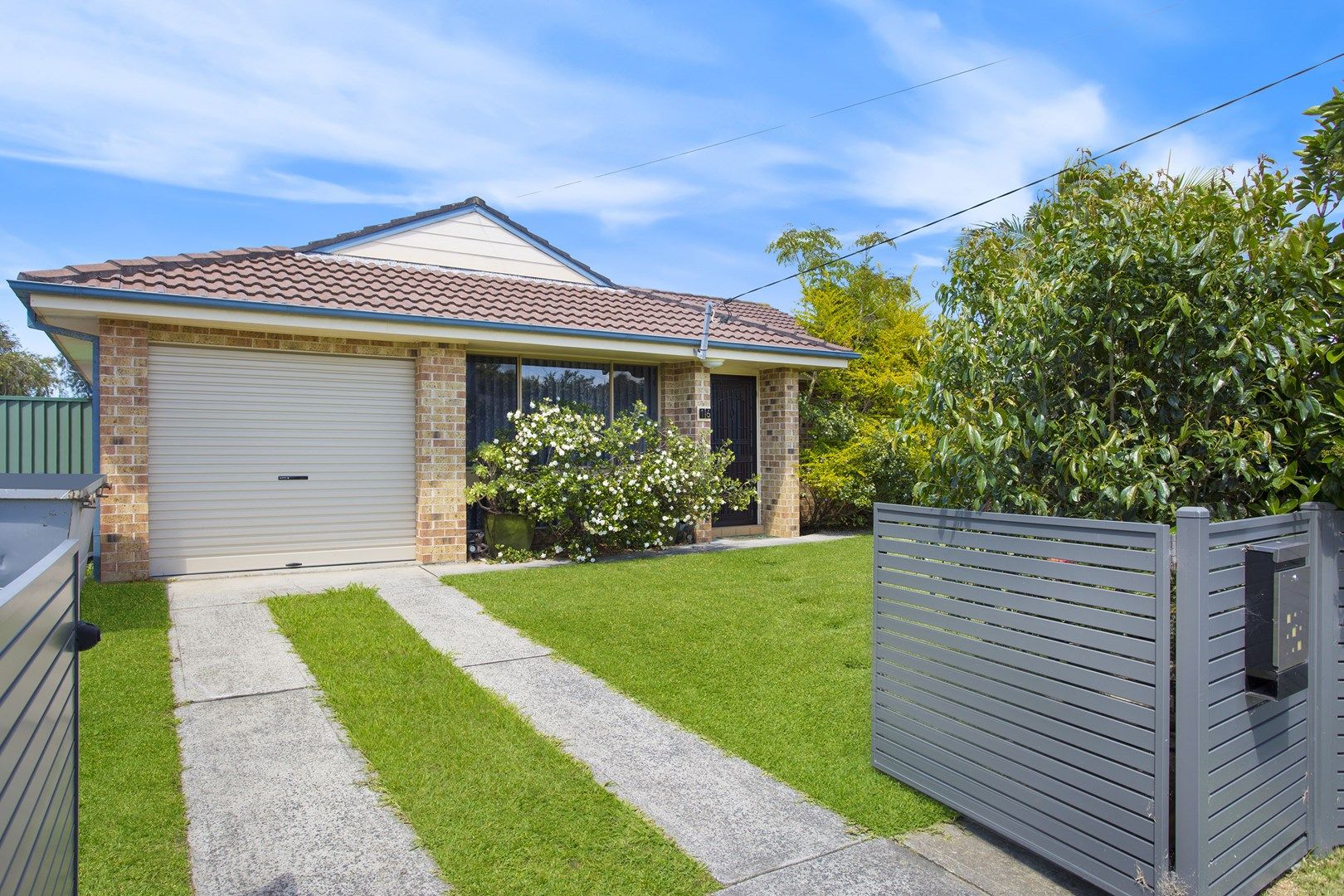 16 Finch Place, Bateau Bay NSW 2261, Image 0