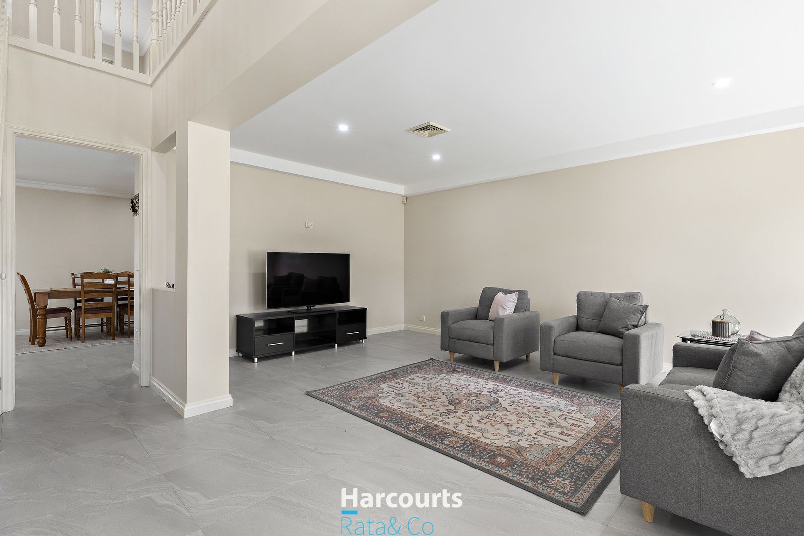 24 Jardier Terrace, South Morang VIC 3752, Image 1