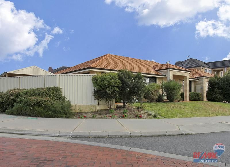 27 Martindale Avenue*, MADELEY WA 6065, Image 2