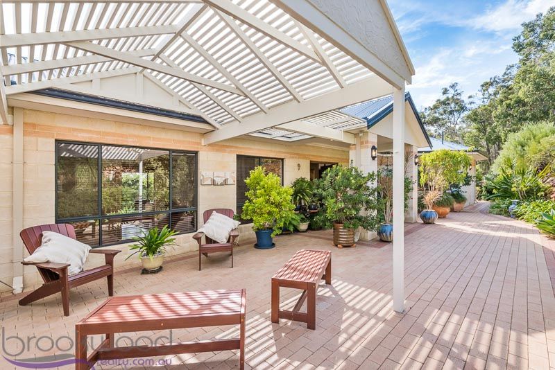 940 Bushlands Road, Hovea WA 6071, Image 2