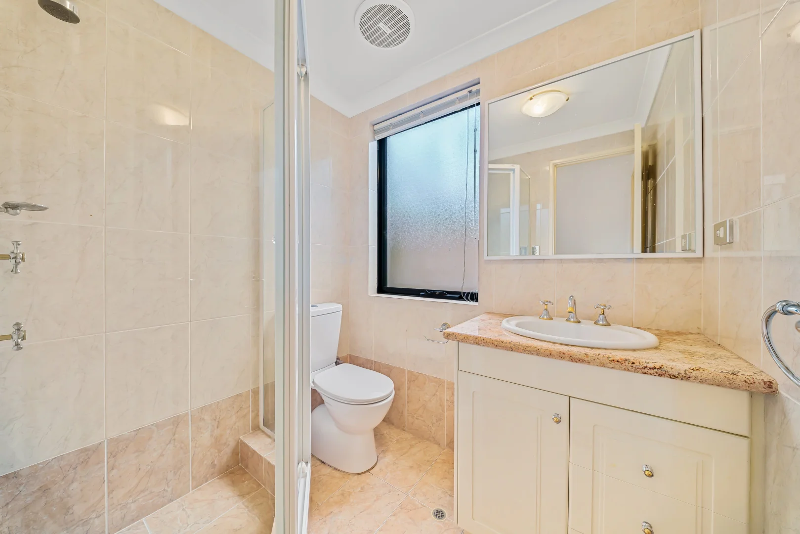 Additional image 16 of 2/106 Ardross Street, Applecross WA 6153