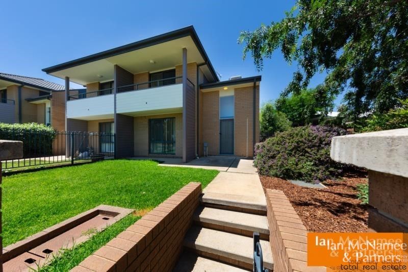 1/6 Dawes Street, Queanbeyan NSW 2620 Townhouse For Rent Domain