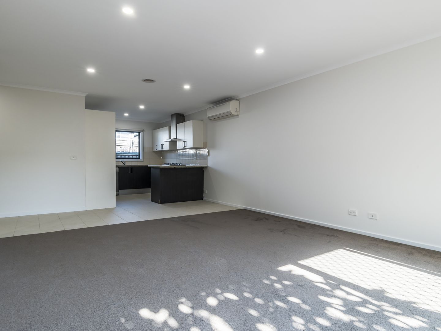 5/125 South Street, Hadfield VIC 3046, Image 2