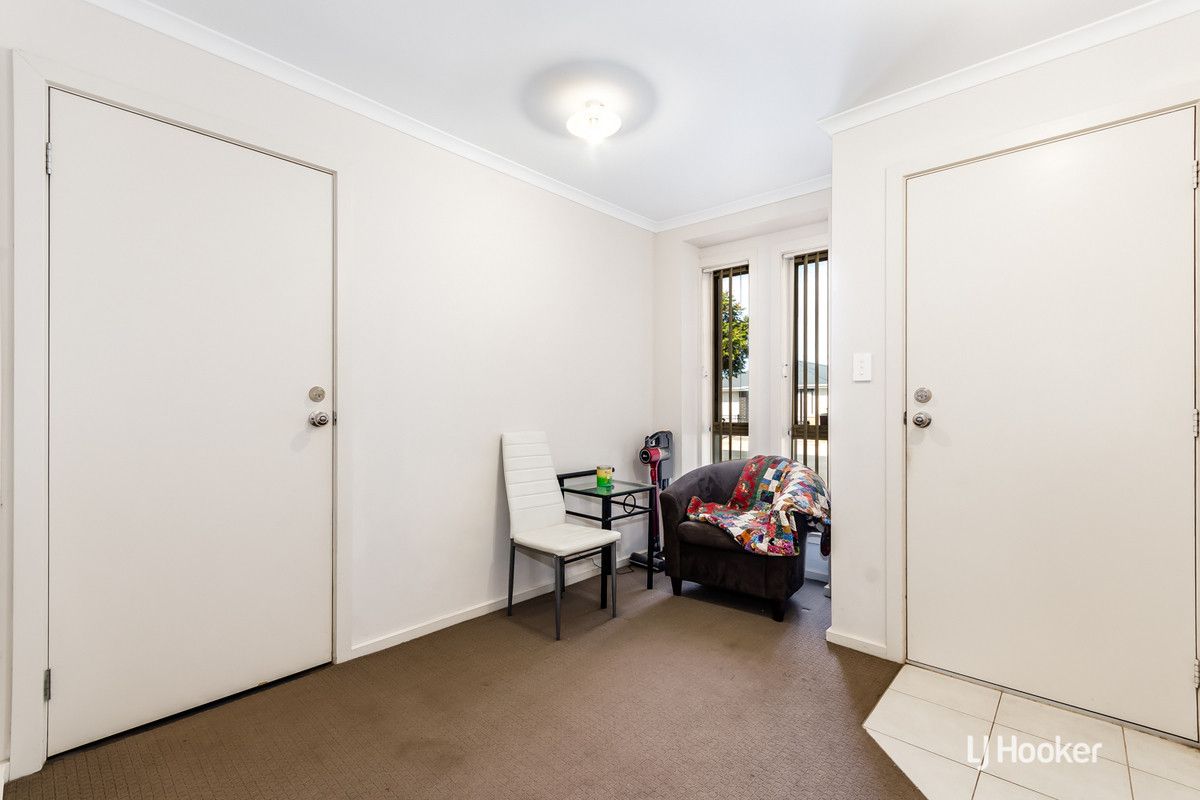 16 Torrens Street, Andrews Farm SA 5114, Image 2