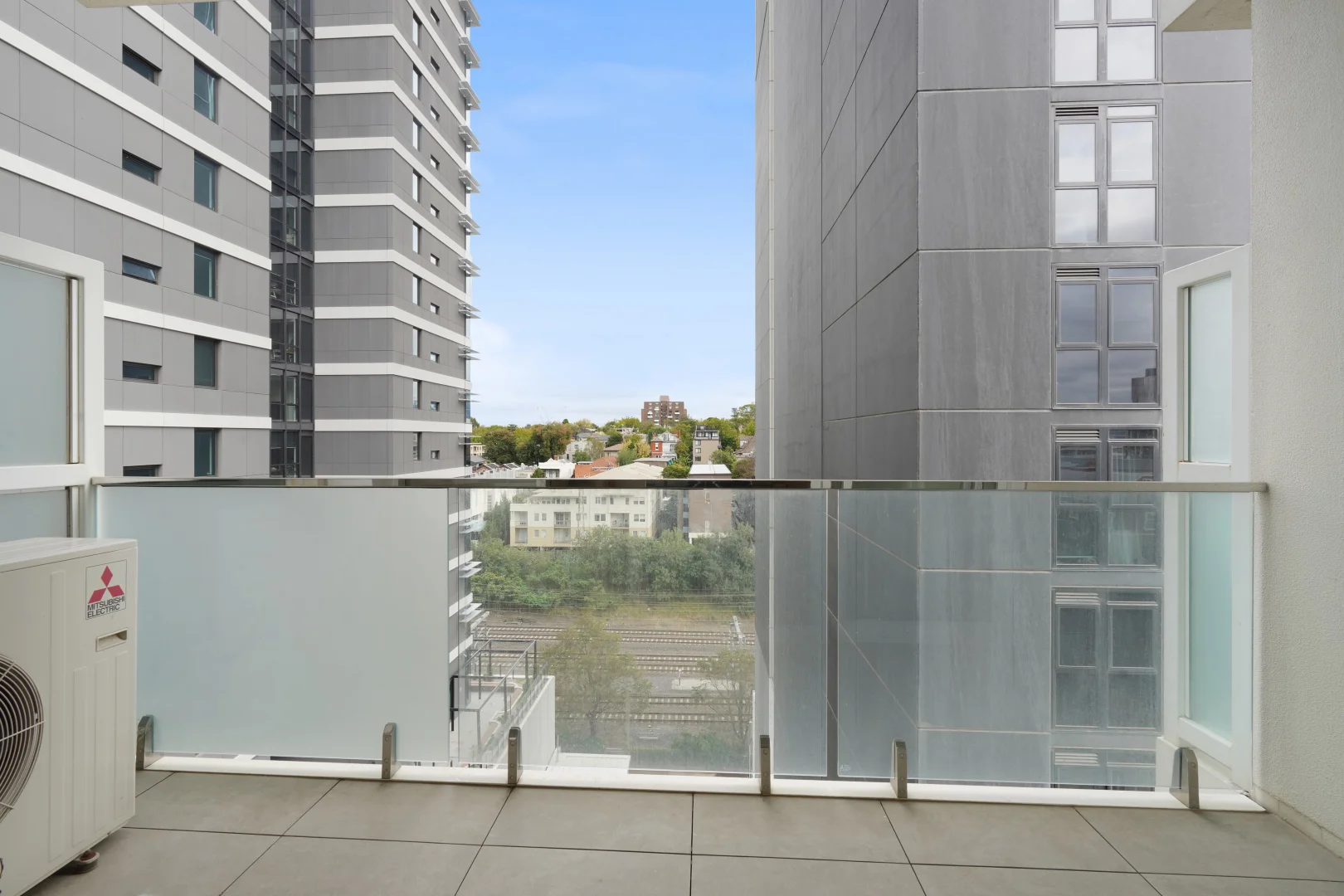 Additional image 10 of 1001/47 Claremont St, South Yarra VIC 3141