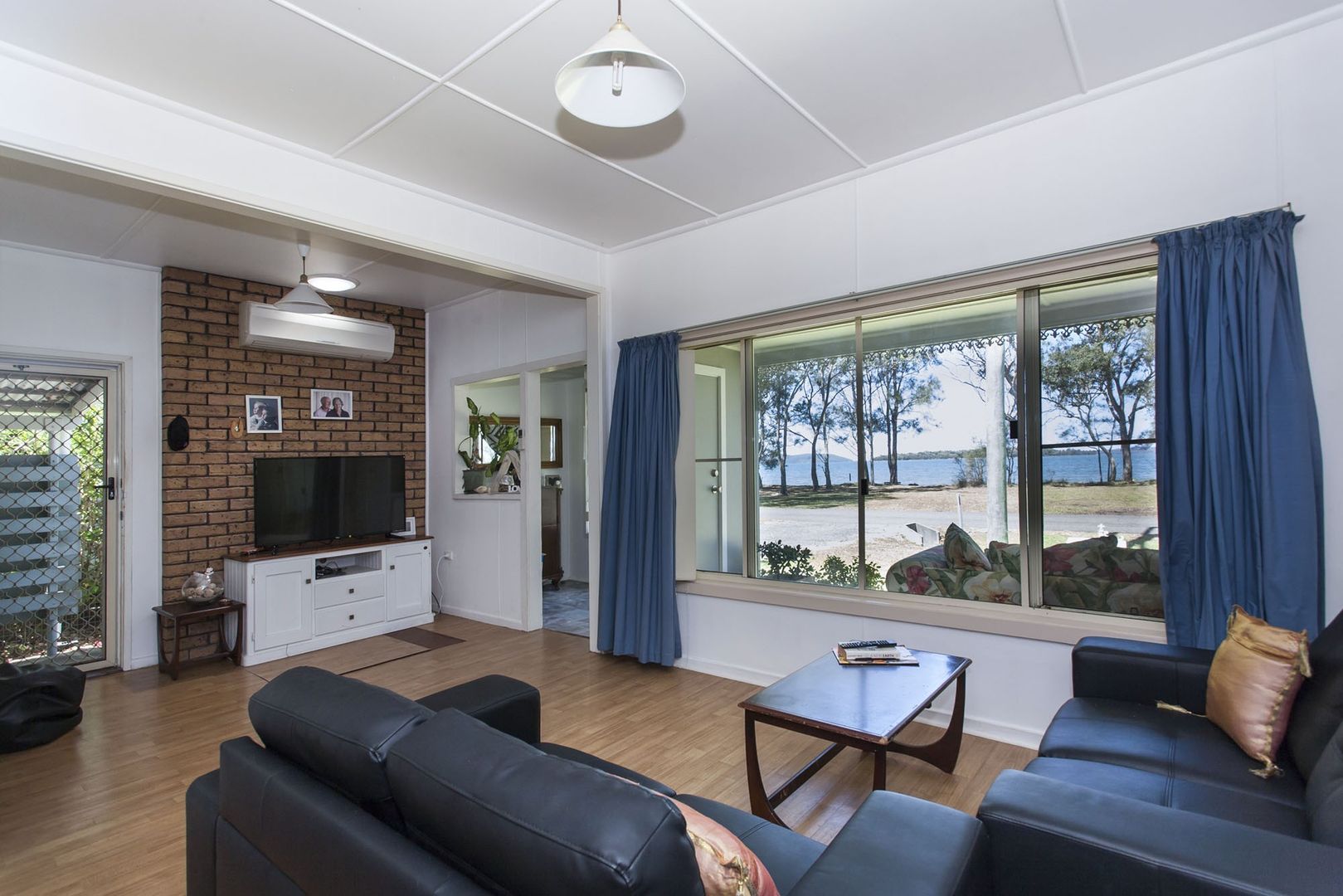 25 & 25A Waterfront Road, Swan Bay NSW 2324, Image 1