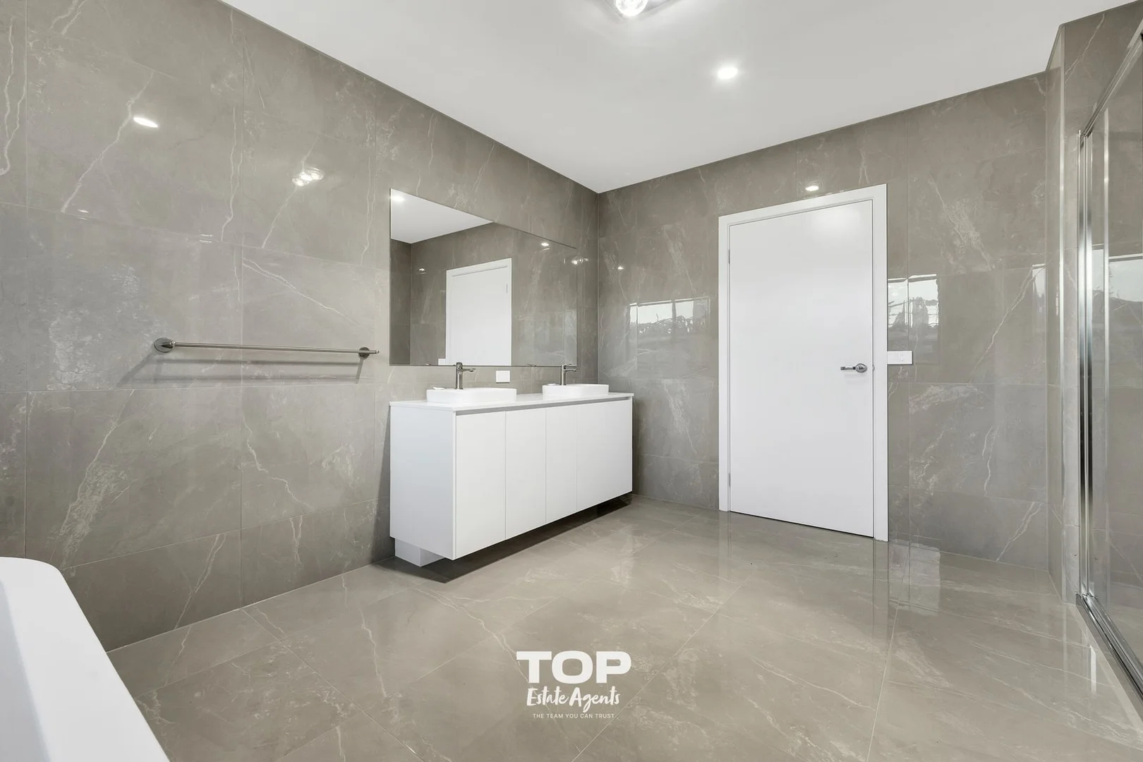 Additional image 26 of 75 Gator Esplanade, Clyde North VIC 3978