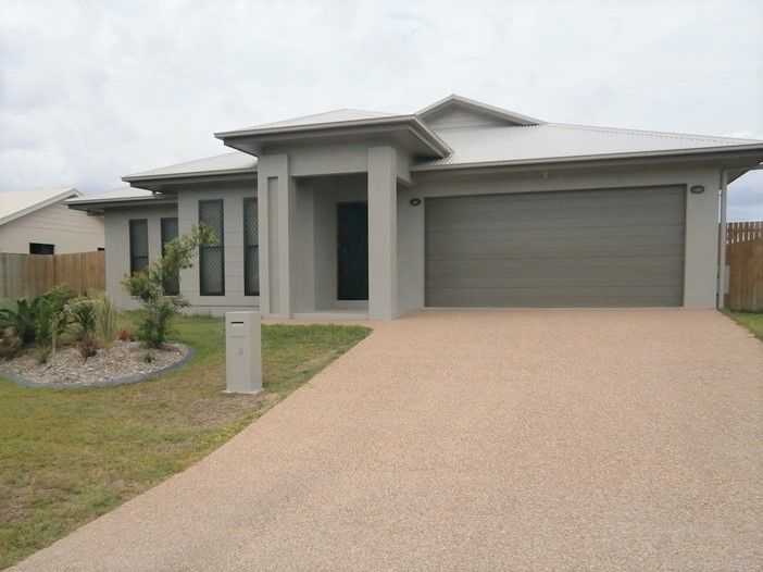 4 bedrooms House in 10 Corymbia Avenue BOHLE PLAINS QLD, 4817