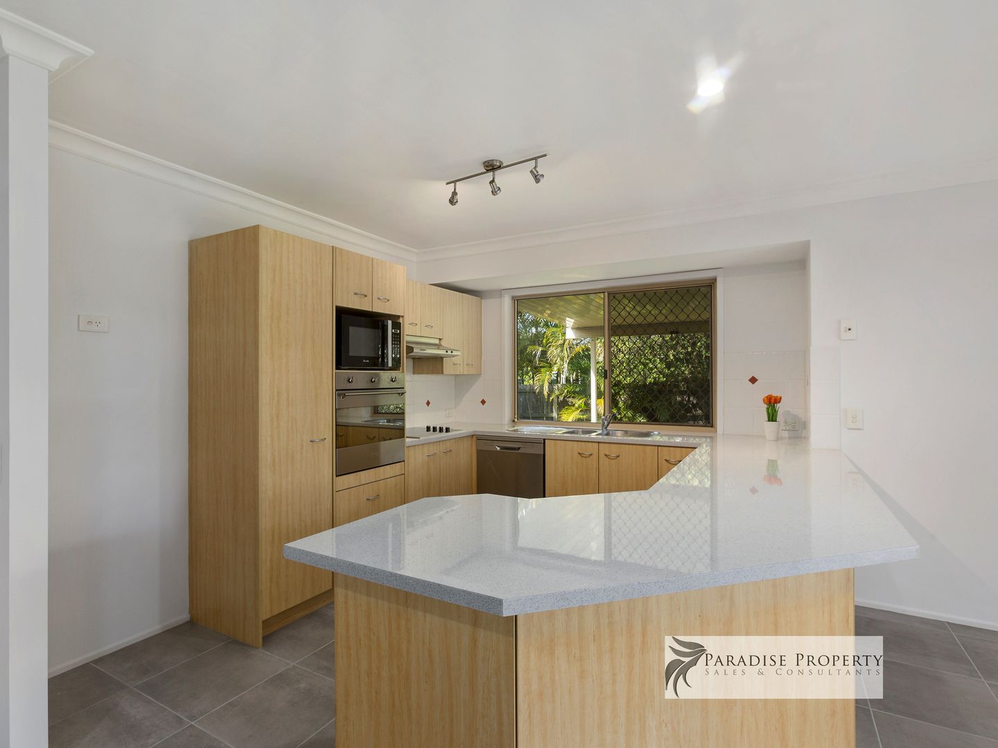 6 Tathra St, Parkinson QLD 4115, Image 1