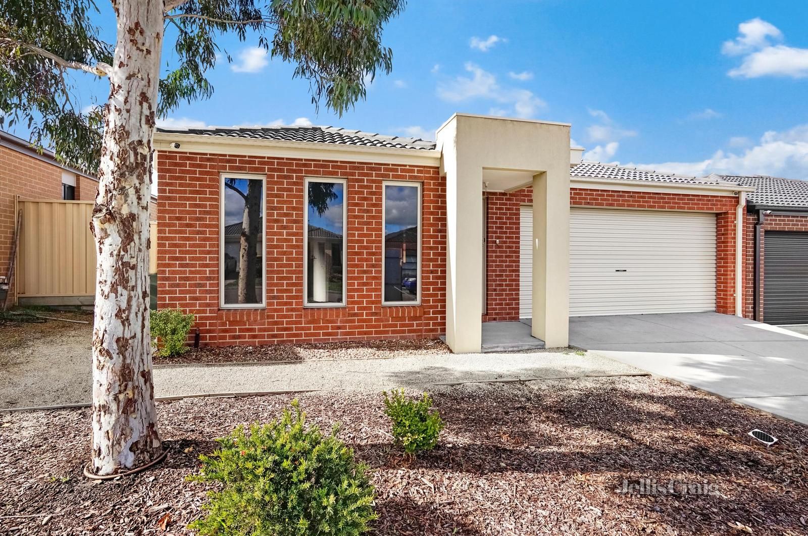 6 Whidburn Place, Sebastopol VIC 3356