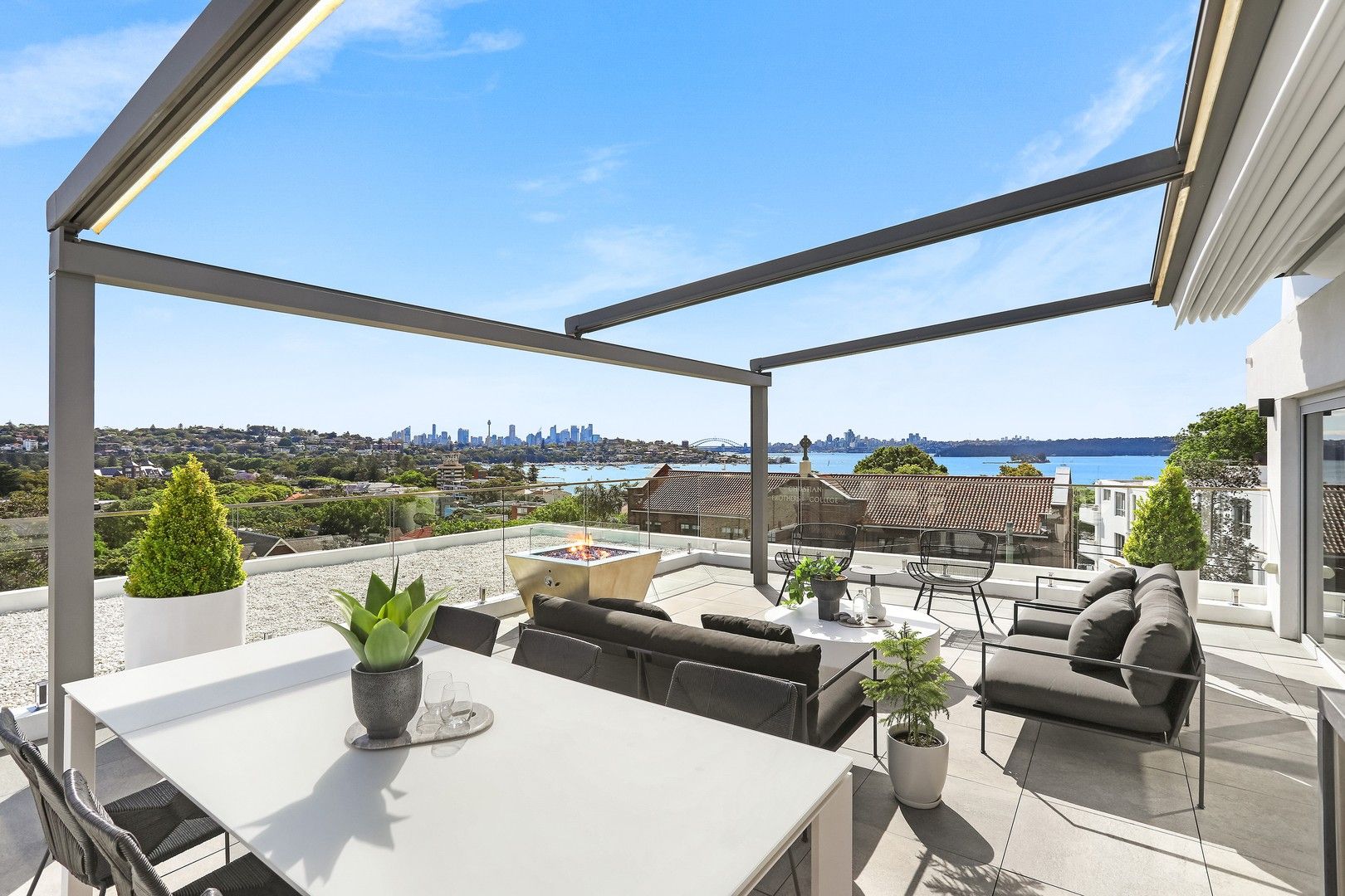 3 bedrooms Apartment / Unit / Flat in 6/2 Hamilton Street ROSE BAY NSW, 2029