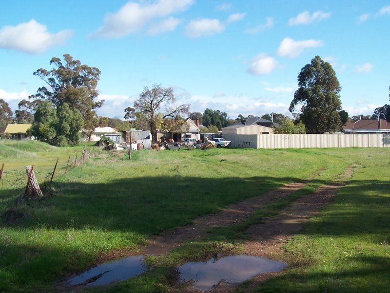 Southey Street, Inglewood VIC 3517, Image 2