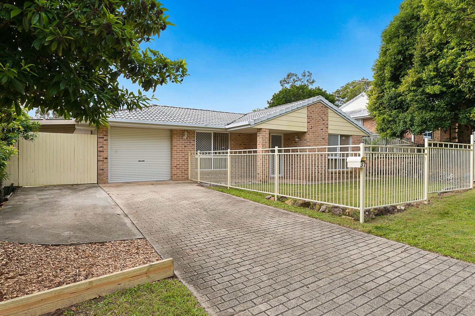 37 Sunshine Drive, Cleveland QLD 4163, Image 1