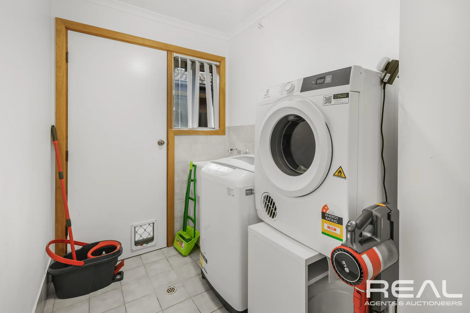 Image 18