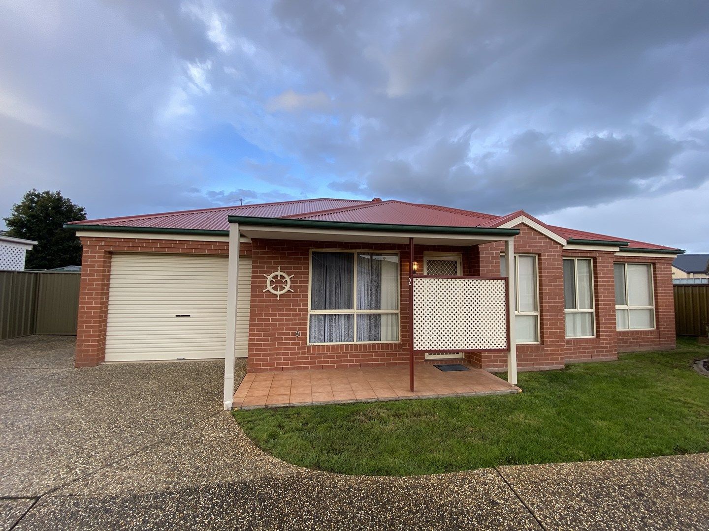 2/52 Mountford Crescent, East Albury NSW 2640, Image 0