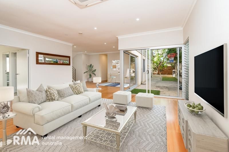 4 bedrooms House in 33 Gill Street MOSMAN PARK WA, 6012