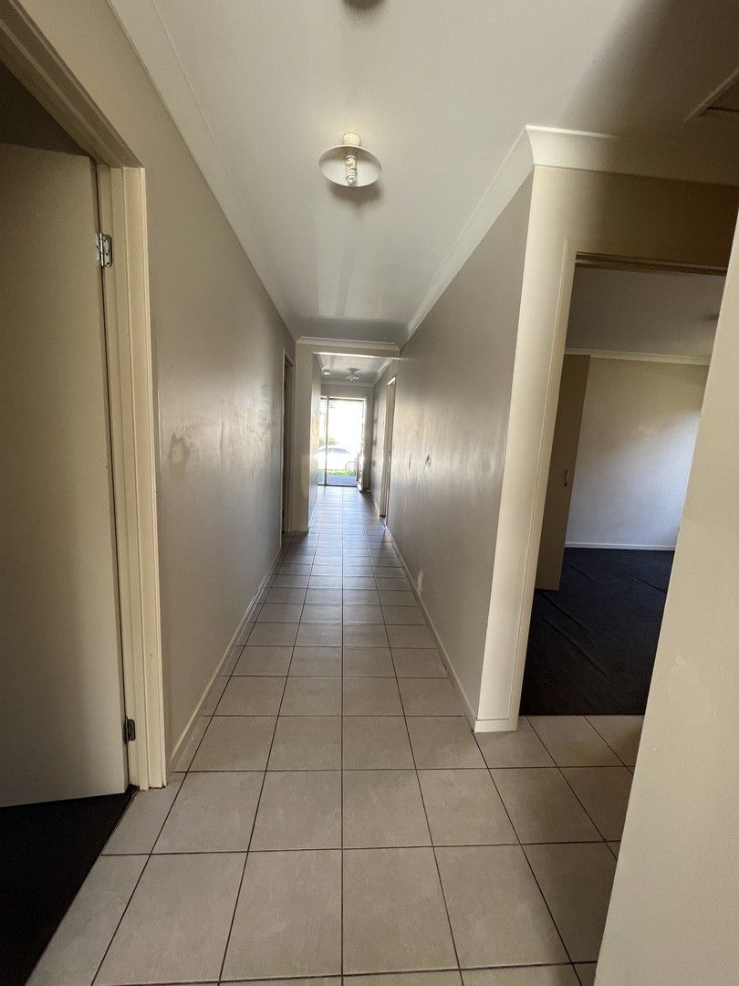 4 bedrooms House in 3 Highbury Road WERRIBEE VIC, 3030