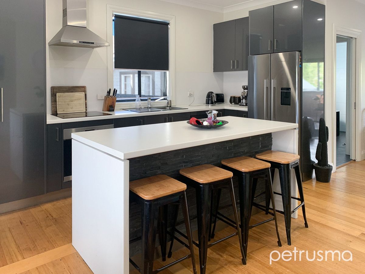 3 Derwent Terrace, New Norfolk TAS 7140 House For Rent Domain