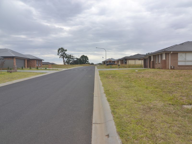 Lot 205 Fitzgerald Street, Wallerawang NSW 2845, Image 2