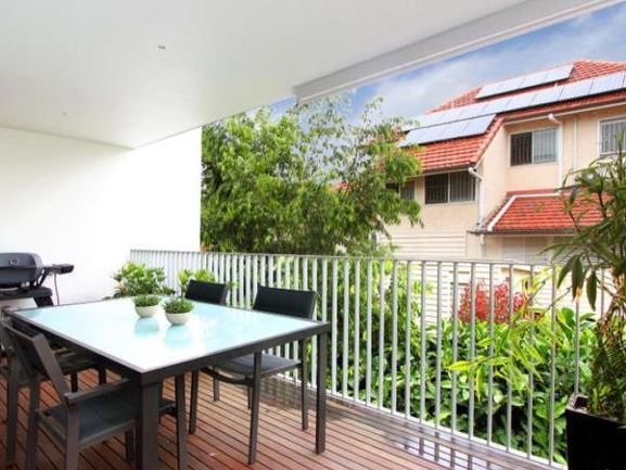 3 bedrooms Townhouse in 11/20 Turner Avenue NEW FARM QLD, 4005