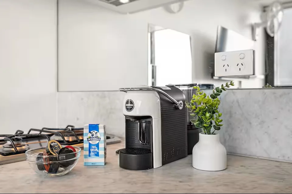 Additional image 5 of 816/52 Park Street, South Melbourne VIC 3205