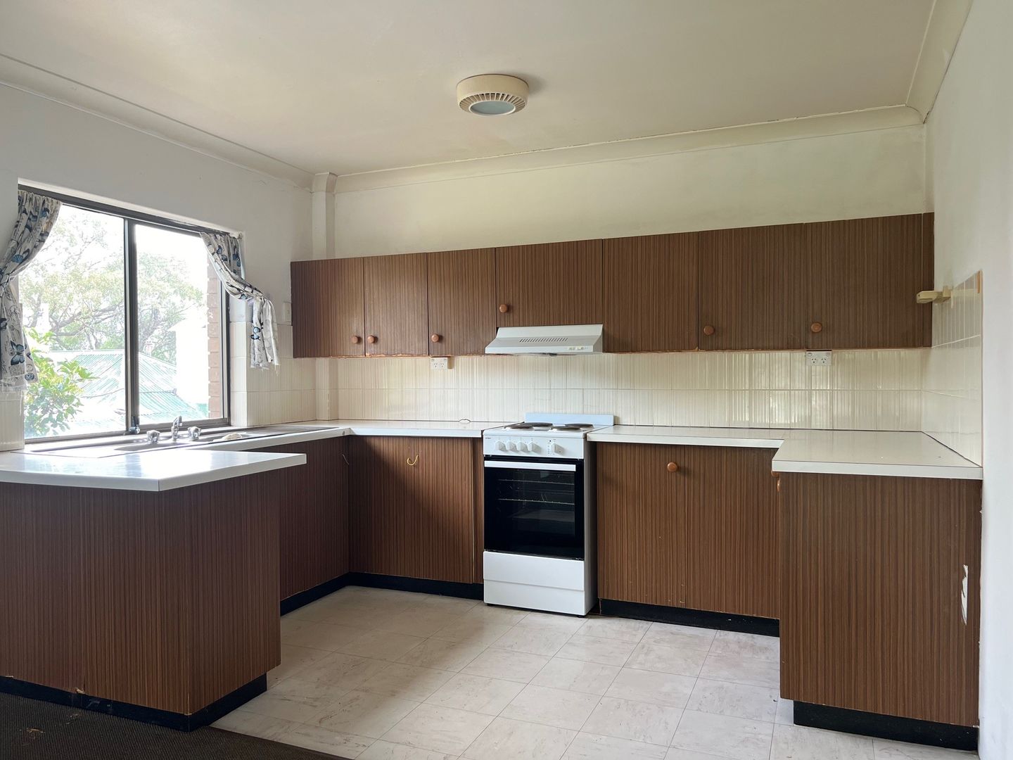 4/16 Church Street, Leeton NSW 2705 Apartment For Rent 310 Domain