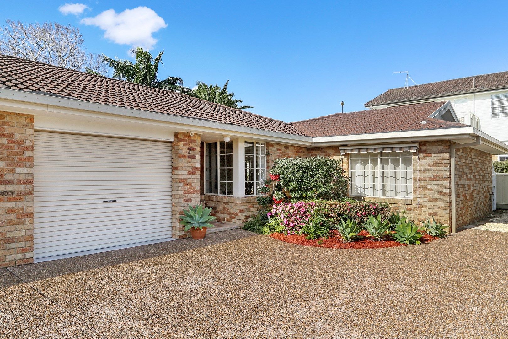 2/33 Asca Drive, Green Point NSW 2251, Image 0