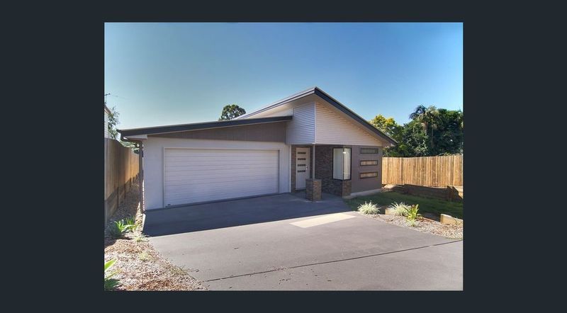 4 bedrooms House in 92 Lang Street SUNNYBANK HILLS QLD, 4109